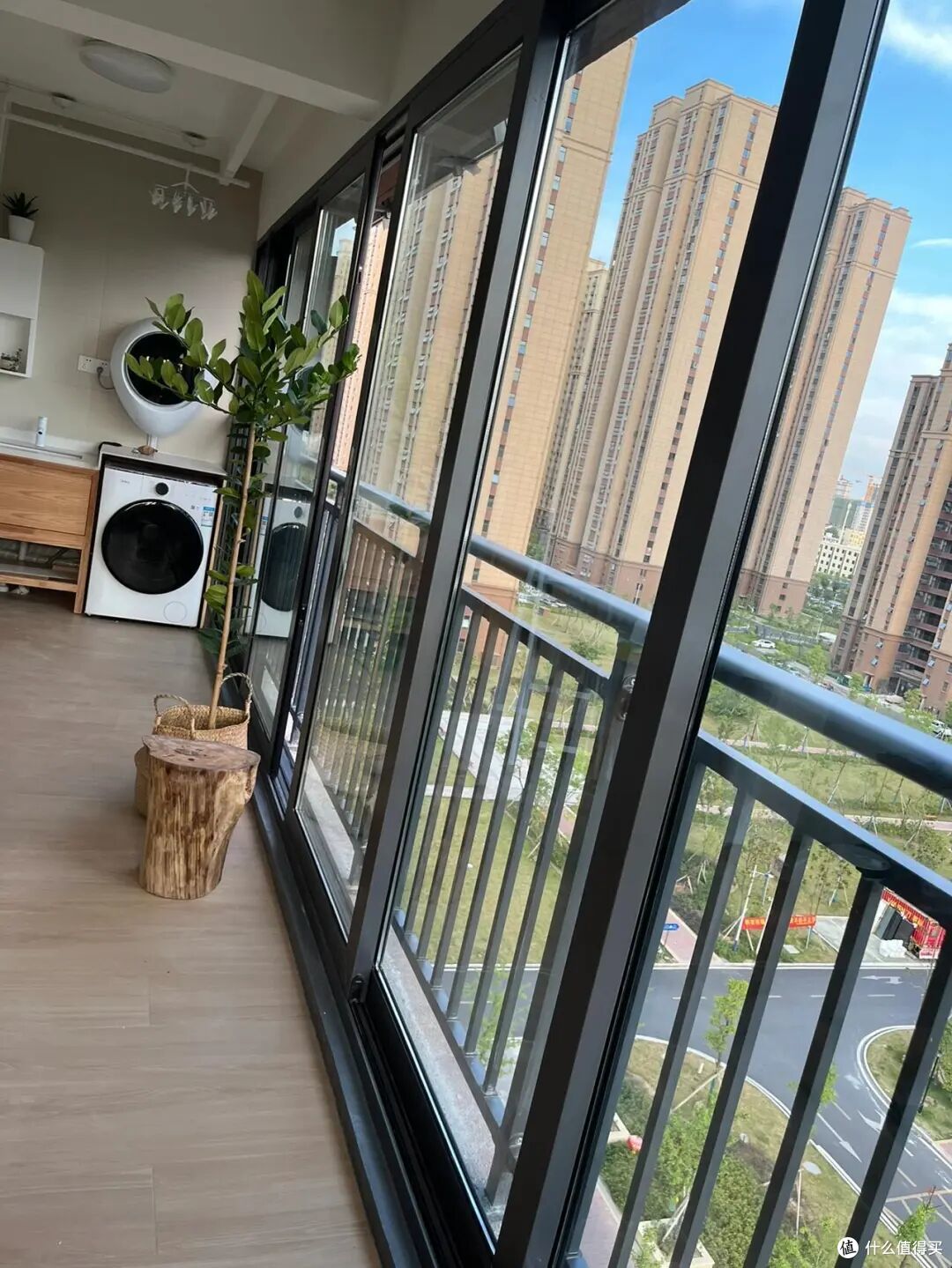 客厅拆下来的推拉门只能扔掉?看了网友的做法,发现自己亏大了