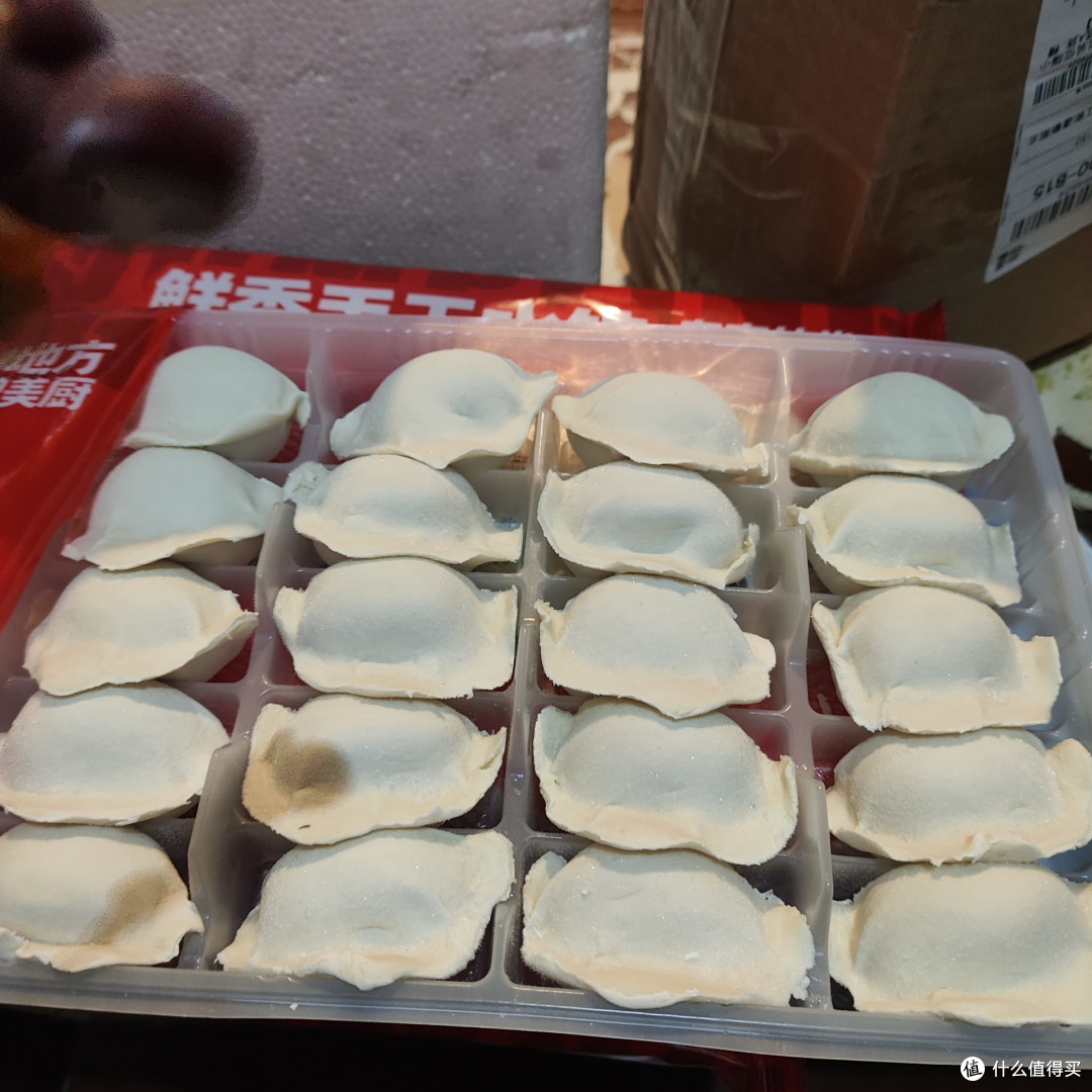 咬开荠菜大馄饨，就咬到了苏州的年
