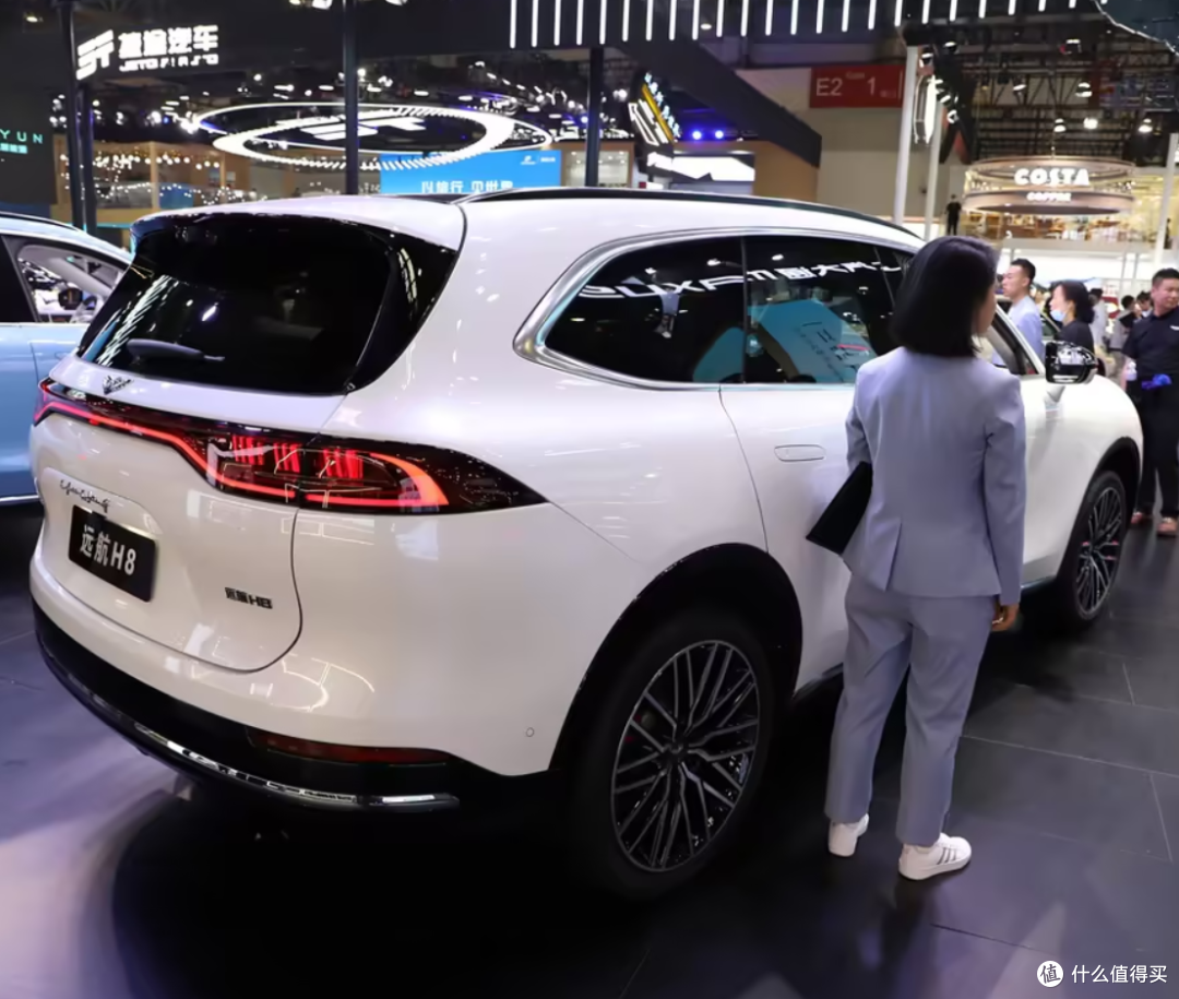 远航H8：50万级“硬件卷王”，用真·全尺寸与800V重塑纯电SUV价值