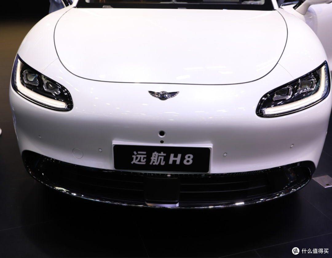 远航H8：50万级“硬件卷王”，用真·全尺寸与800V重塑纯电SUV价值