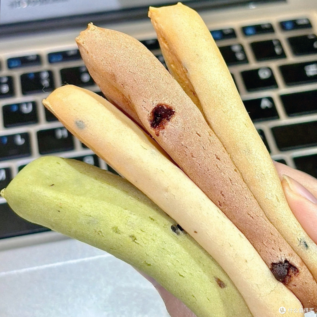 食品硬核站|碧翠园手指麻薯实测:代餐能顶,更是“嘴闲救星”