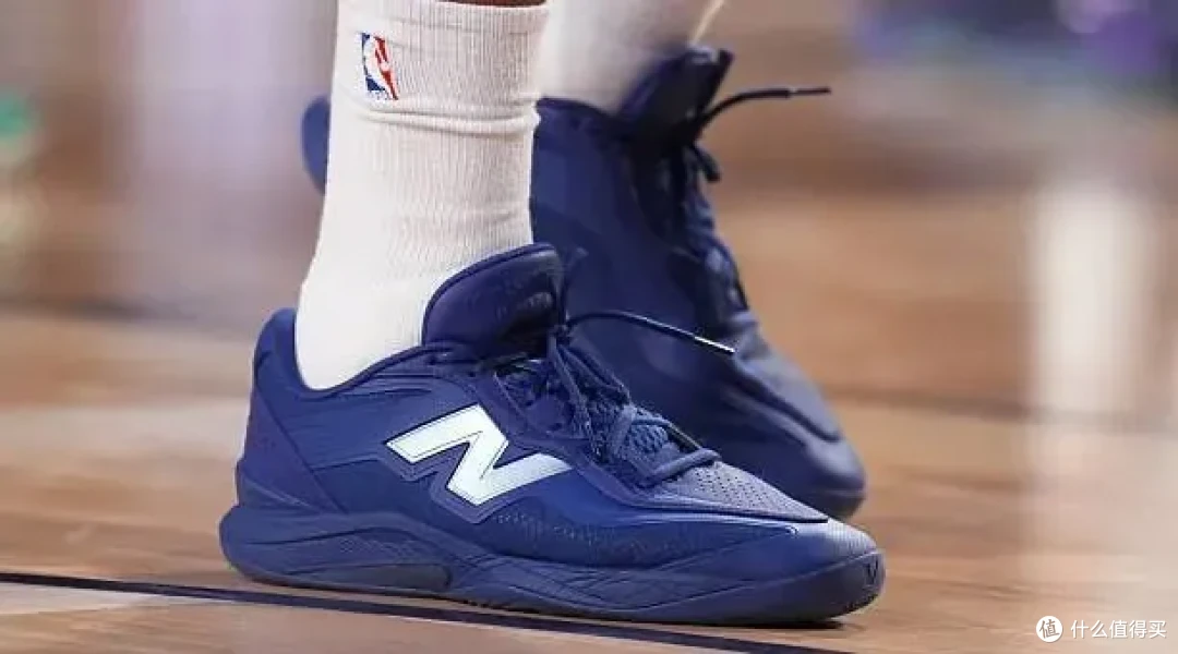 【NBA每日上脚】全明星,乔丹夺冠!最佳球鞋必是它