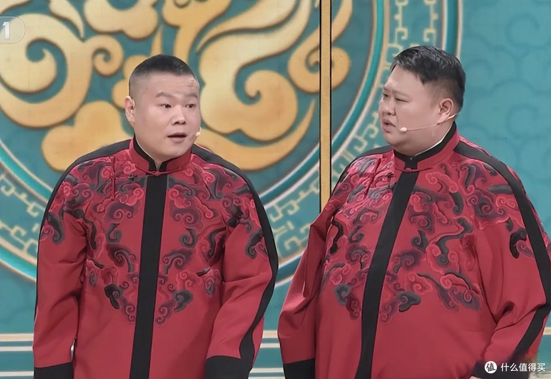 春晚43年规矩被打破，相声头一次被“删除”，是创新还是搞砸了？