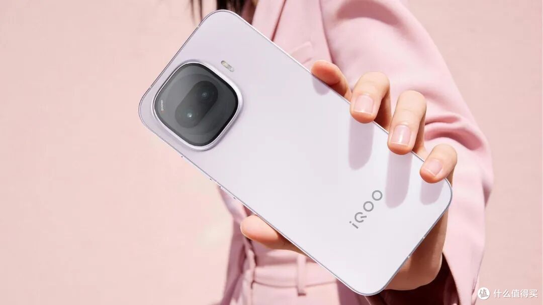iQOO Z11 Turbo Colour Options Revealed Ahead of Launch | Beebom Gadgets