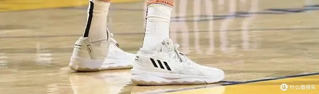 【NBA每日上脚】官方魔改最致命!就靠这致敬杜兰特?