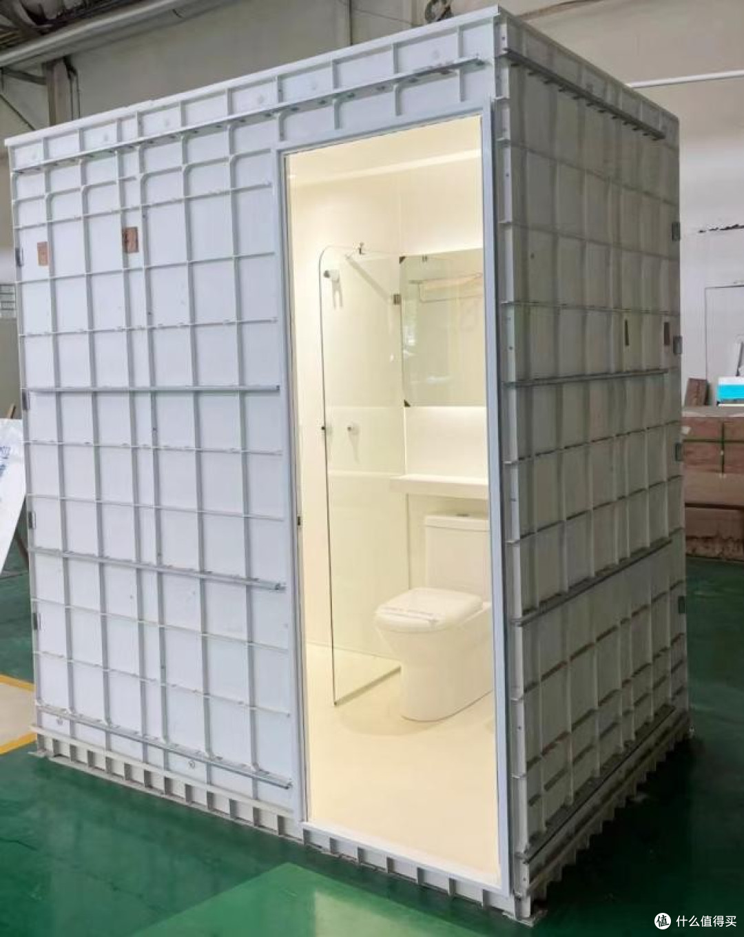 集成卫生间好看不漏水，为什么大家还铺瓷砖呢？原因有三
