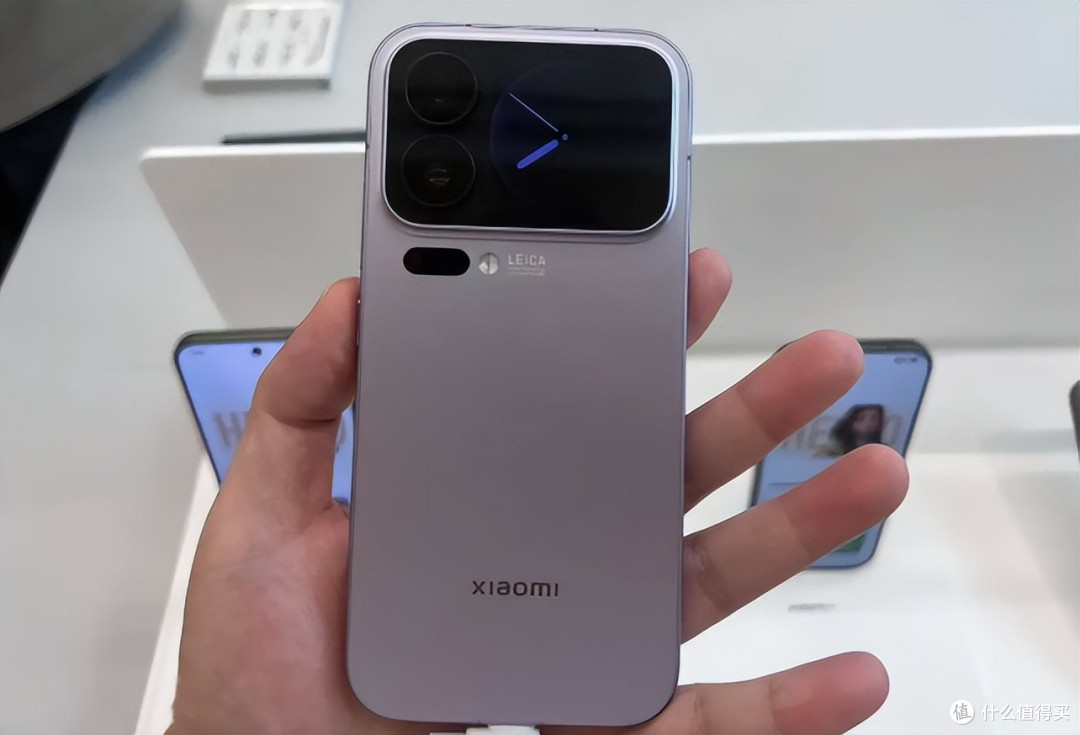 386万跑分+7500mAh+双屏!小米旗舰跌至5499元,这次真的稳了