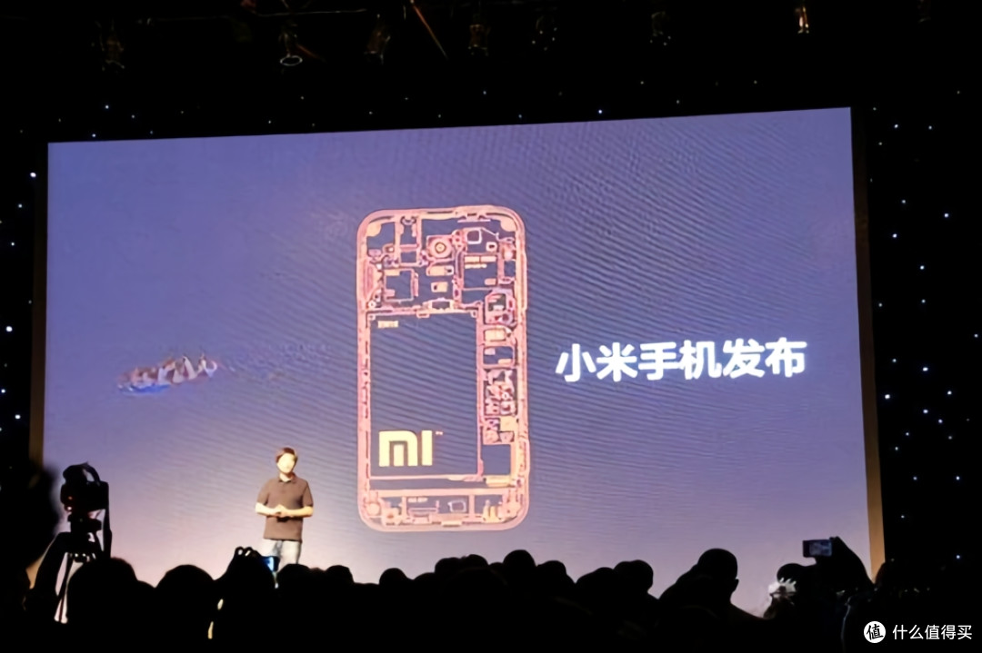 性价比的牌,小米为何非要往高端打?三个理由说到心坎里