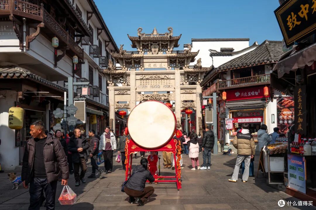 高铁33分钟!现在买票去这个年味爆表的“草莓王国”还来得及!