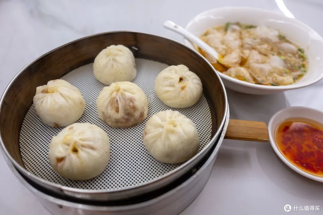 高铁33分钟!现在买票去这个年味爆表的“草莓王国”还来得及!