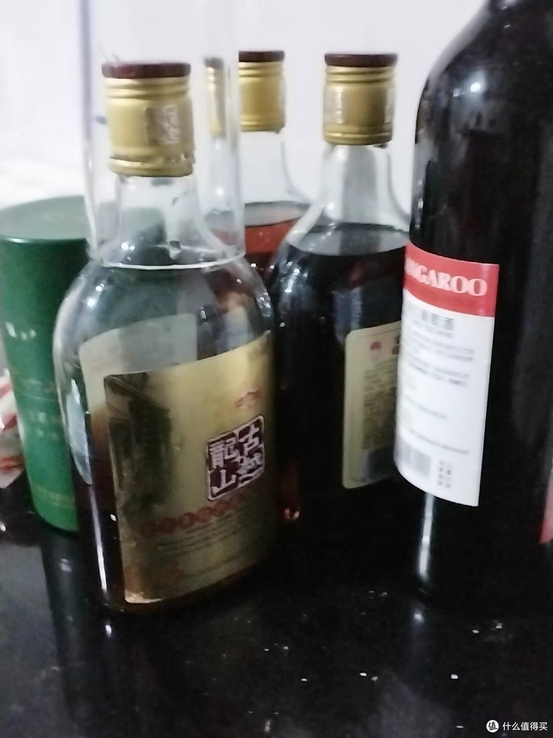 新年伊始,与友共饮陈酿花雕