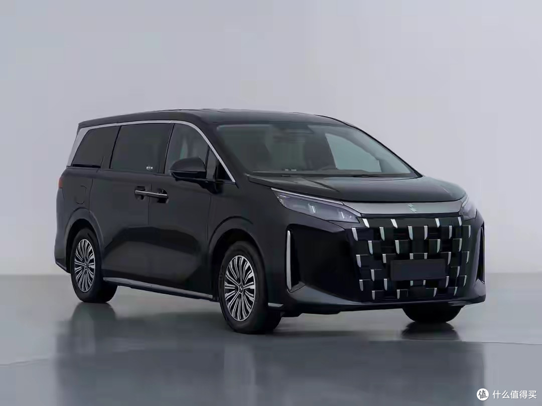 续航1200km!比亚迪领汇M9正式亮相,家用MPV又添猛将
