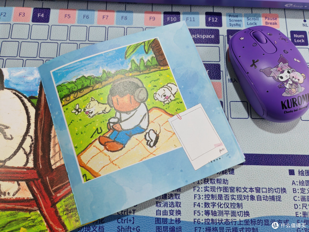 情人节快乐,送你一本画集《Newmasus:爱的具象化》