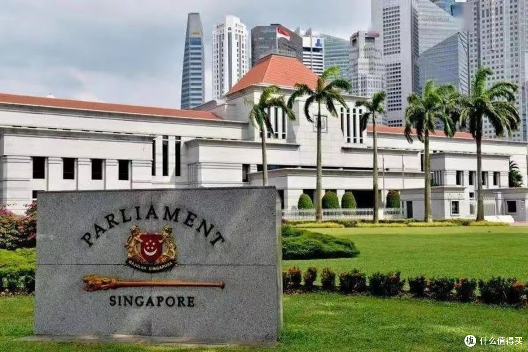 香港身份彻底烂尾!12万内地中产砸钱又耗力,最后却啥也没捞着?
