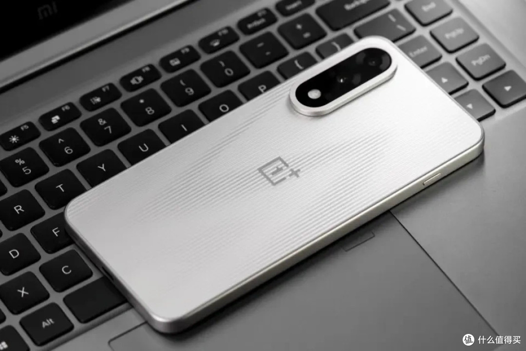 16GB+512GB,2026公认“值得捡漏”的3款手机,几乎没有差评