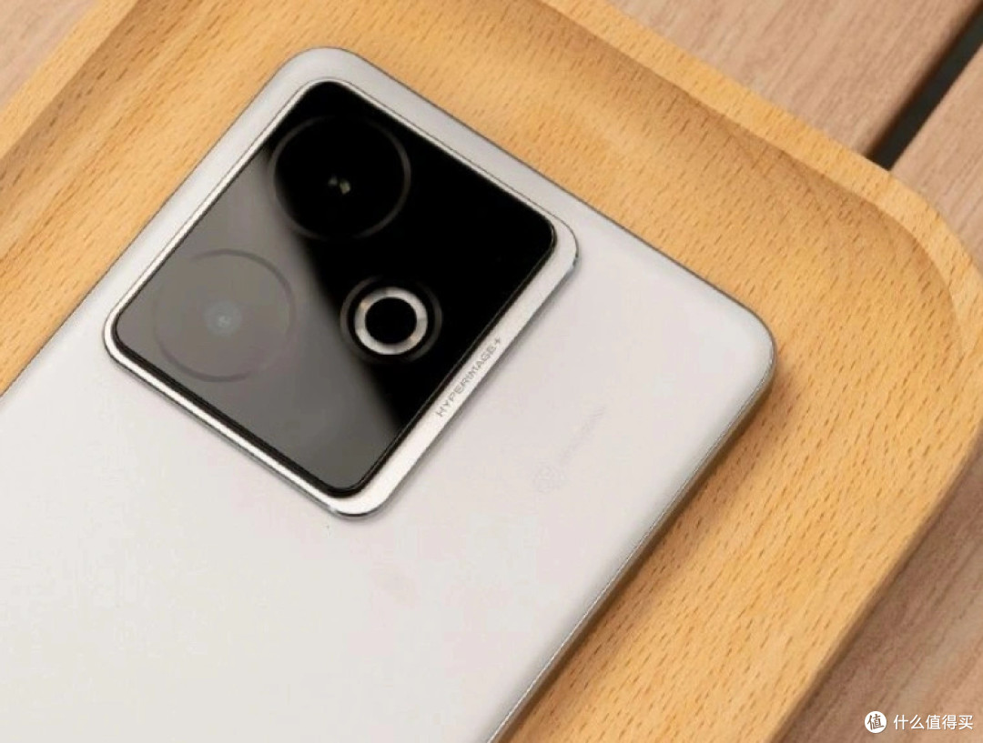 16GB+512GB,2026公认“值得捡漏”的3款手机,几乎没有差评