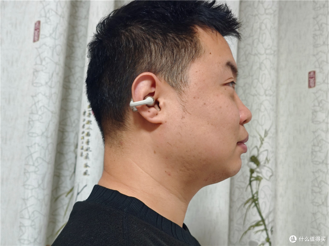 哈趣Ace1耳夹式耳机：将杜比级音质与智能交互结合，提升用户体验