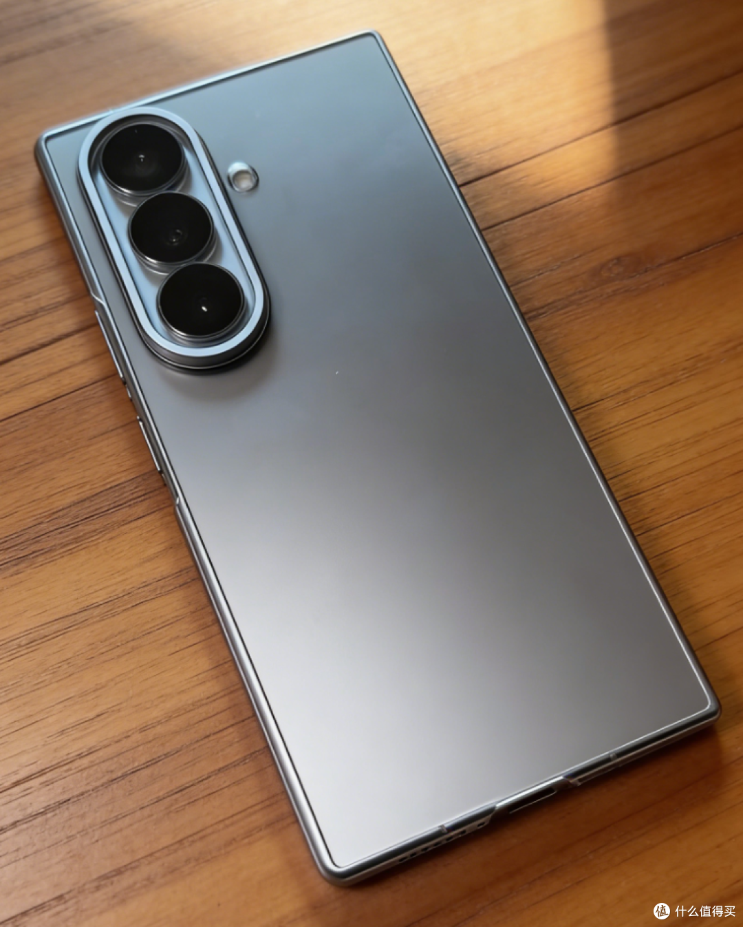 三星Galaxy Z Fold7：折叠屏里的“全能王”，真能颠覆你的体验？