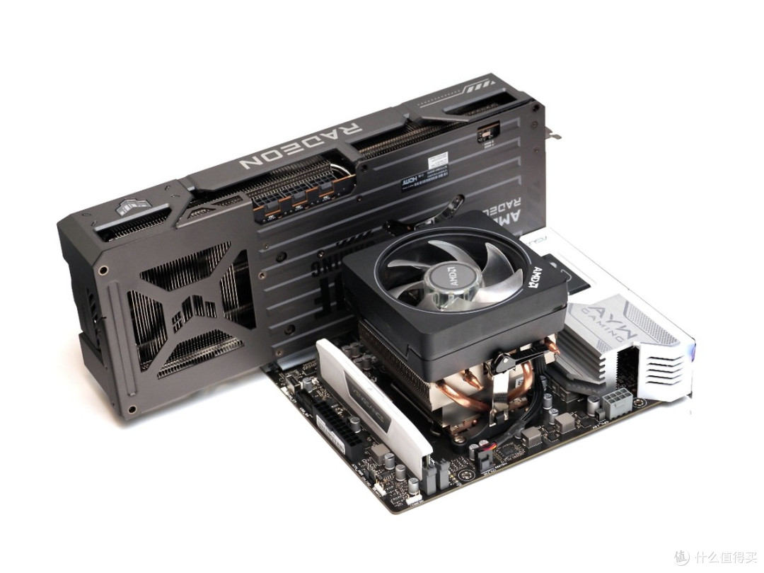 单根内存就暴打?单根D5 锐龙7800X3D vs双通道D4 14600K该买谁?