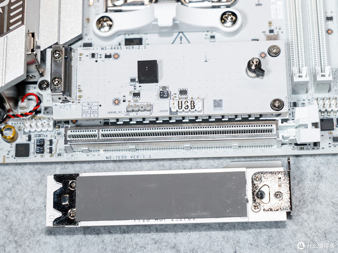 扩展性超强的ITX主板，微星MPG X870I EDGE TI EVO WIFI评测分享