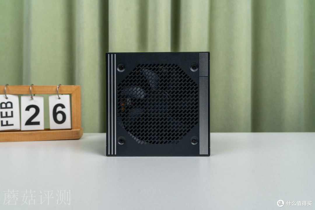 运行高效,质保独一档,微星PRO A1000PL PCIE5白金全模电源评测