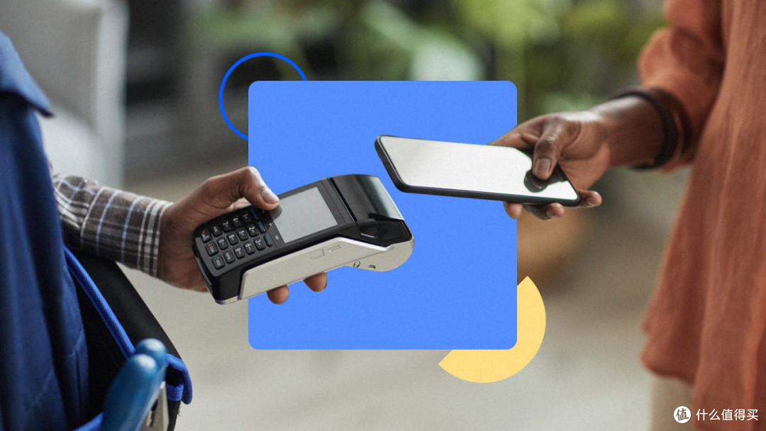 https://www.bankrate.com/brp/2021/12/30121820/Cards_How_To_Make_Payments_With_Your_Phone-1.jpg?auto=webp&crop=16%3A9&optimize=high
