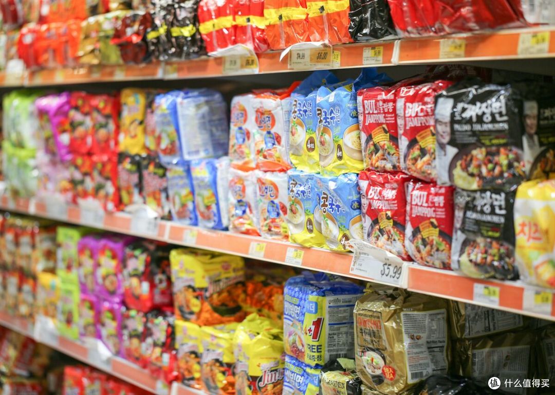 https://cdn1.matadornetwork.com/blogs/1/2021/07/how-asian-super-markets-changed-americans-eat-1247816083-1200x853.jpg