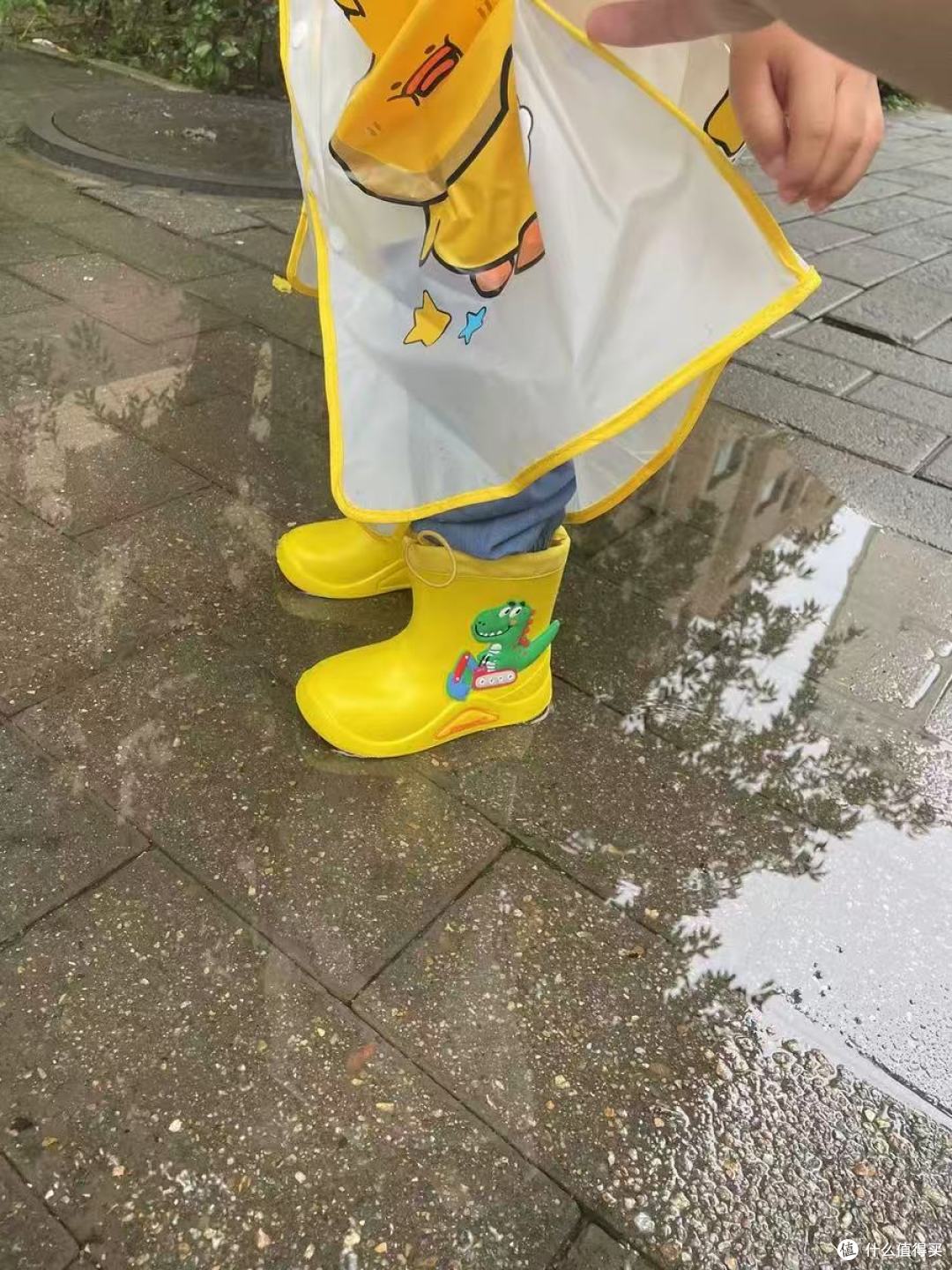 🌧️宝妈闭眼入!牧萌儿童雨鞋|雨天撒欢不打滑,宝宝超爱穿