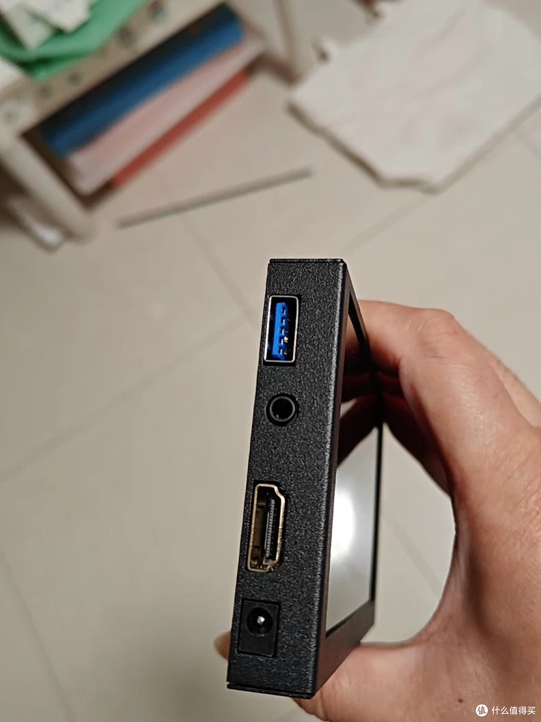 122元某鱼5寸便携显示器!网友:瞎眼警告,快上车