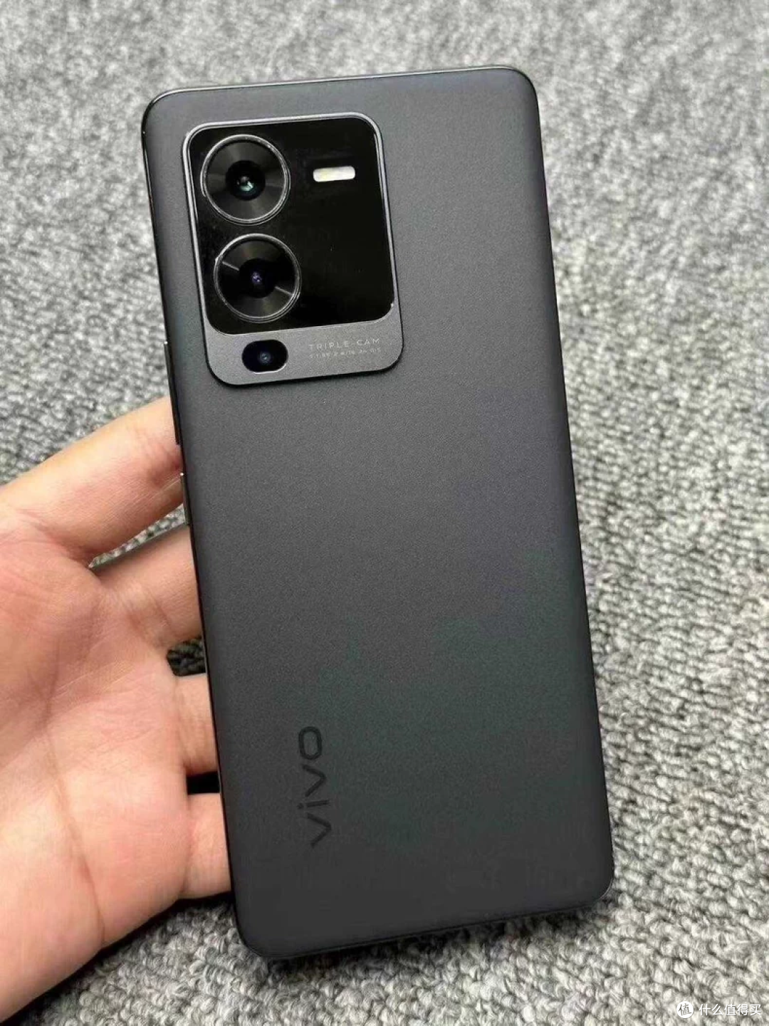 vivo价格崩盘!S15 Pro二手备用机450起,骁龙870凉凉