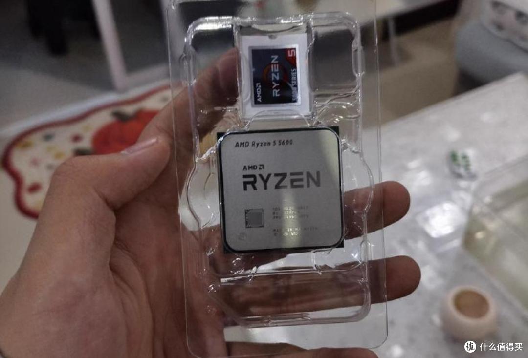 全新AMD 5600处理器跌至439元!说好的保值呢?怎么跌成了白菜价