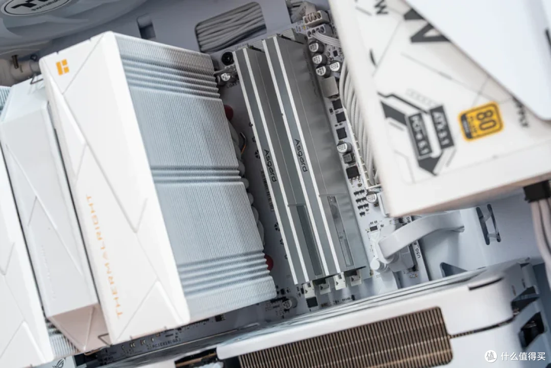 MATX小钢炮—华硕B850G小吹雪+5070金属大师+机械大师iF25装机