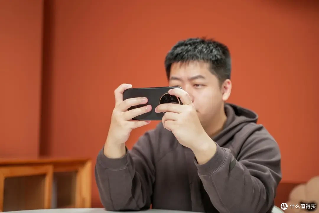 大厂出手,7英寸大屏手机这次能成吗?