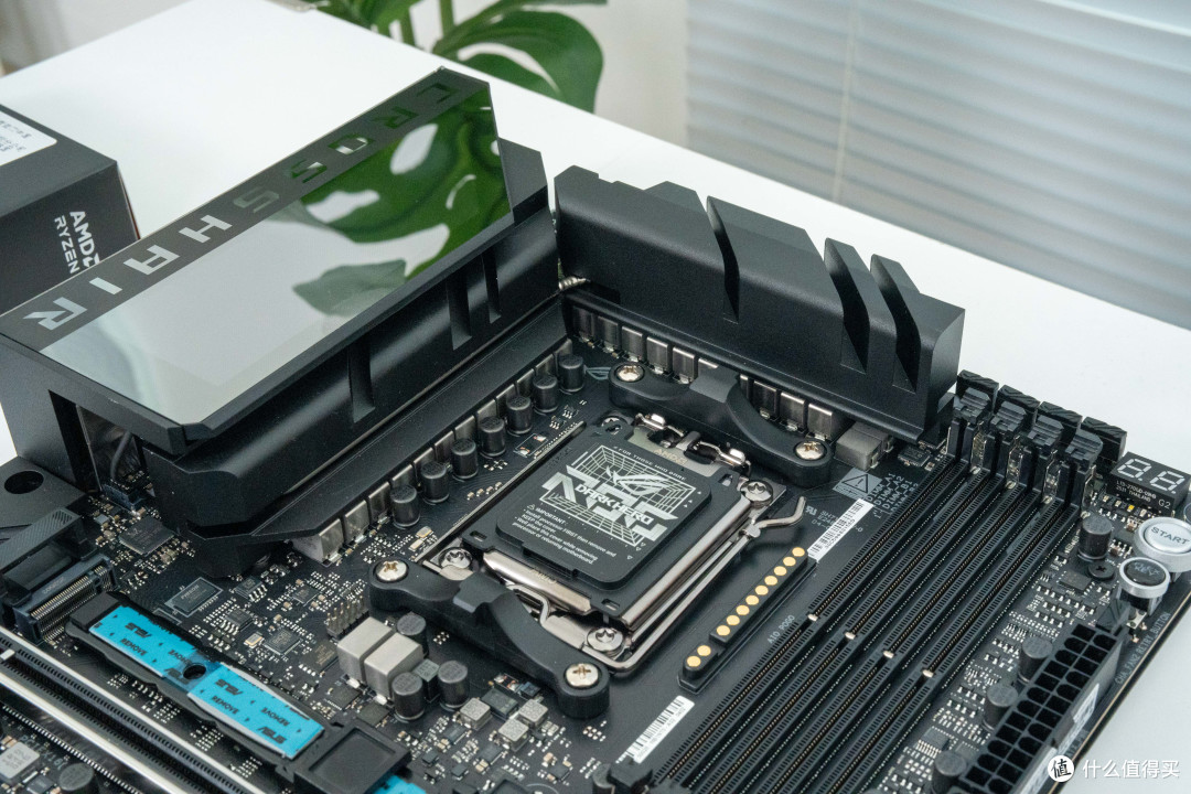 暗黑旗舰登场,游戏党的心头好ROG X870E DARK HERO实测