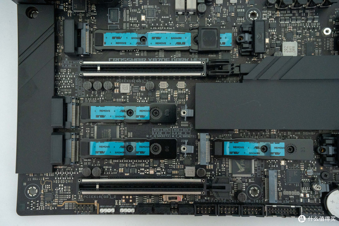 暗黑旗舰登场,游戏党的心头好ROG X870E DARK HERO实测