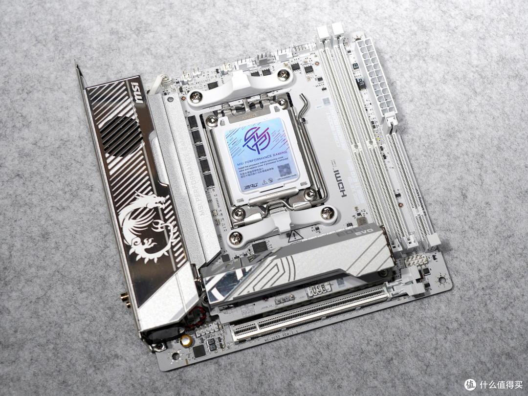 扩展性超强的ITX主板，微星MPG X870I EDGE TI EVO WIFI评测分享