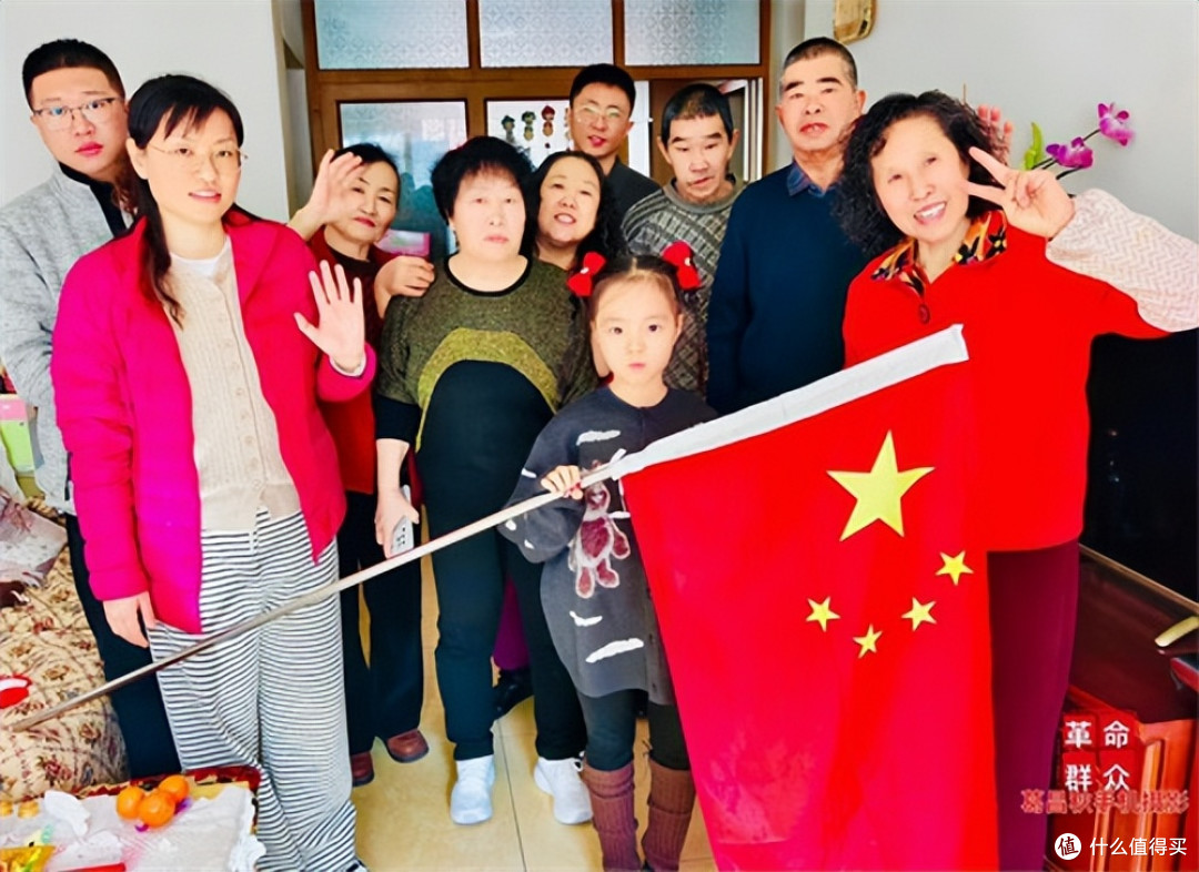 国旗红里的幸福感——马年春节记事(4)