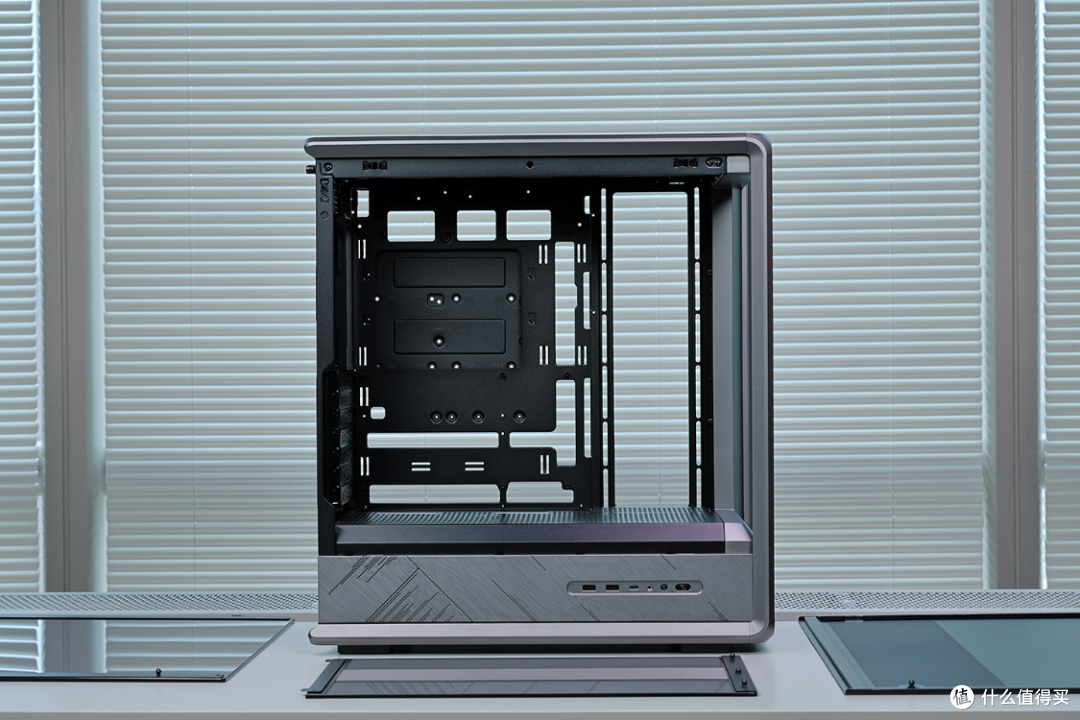26年3月2.7W游戏顶配装机:98X3D+技嘉X870E+5080HOF+乔思伯D401