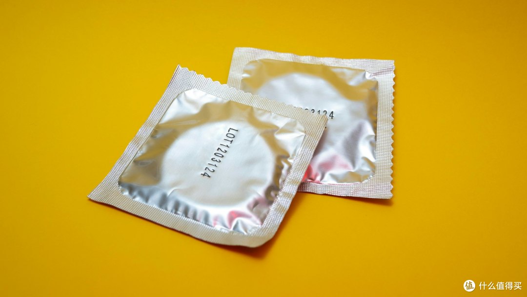 作为女生，主动随身携带安全套，会不会不妥？聊聊我的想法和选择