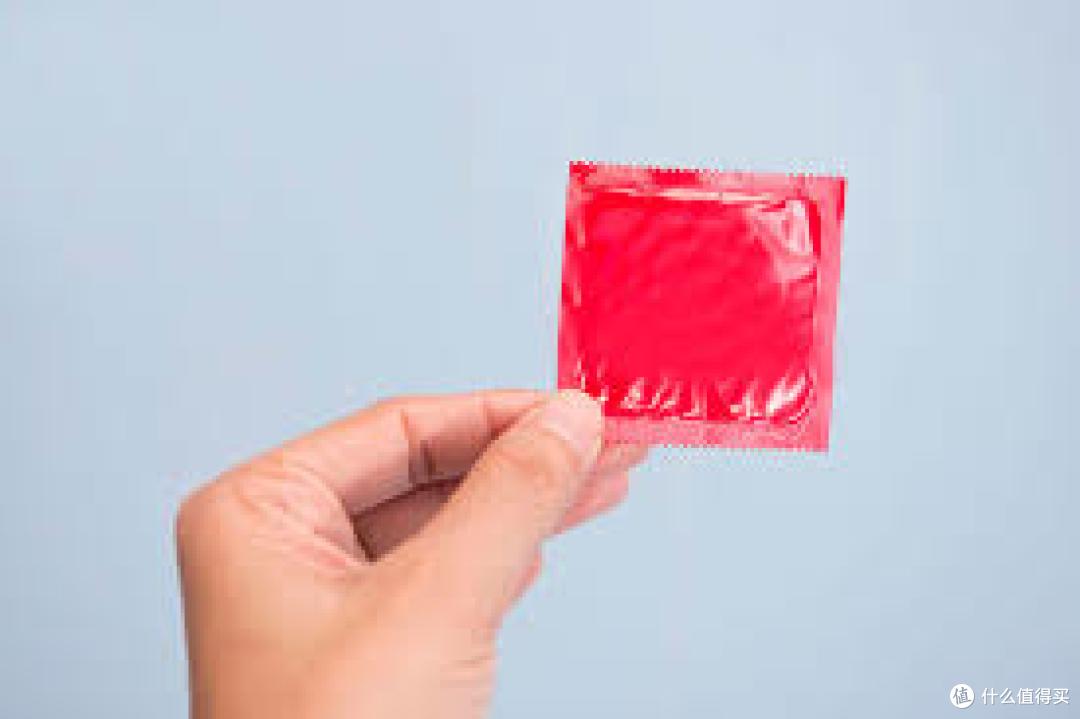 作为女生，主动随身携带安全套，会不会不妥？聊聊我的想法和选择
