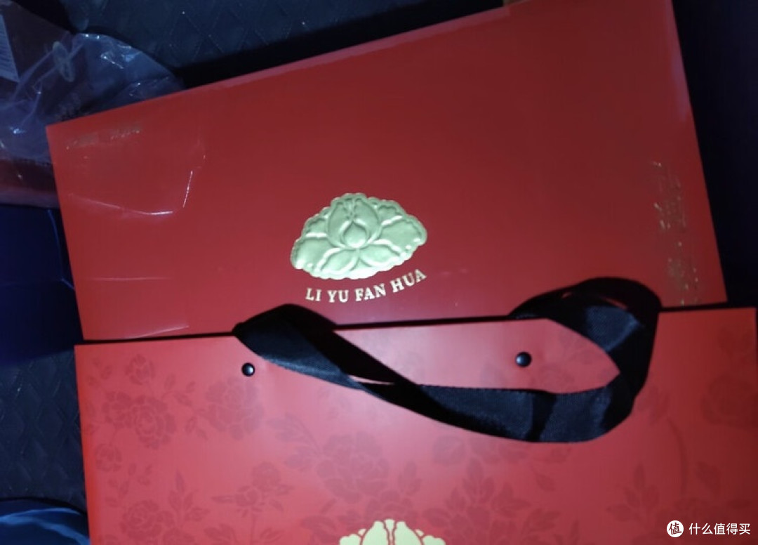 年味是什么?红盒里的繁花与福禄