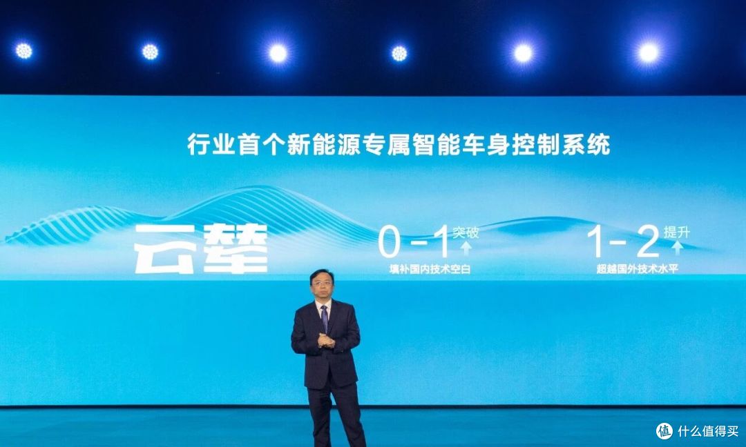 《惊蛰无声》车戏太上头!比亚迪戏里戏外,以科技守护家国安宁!