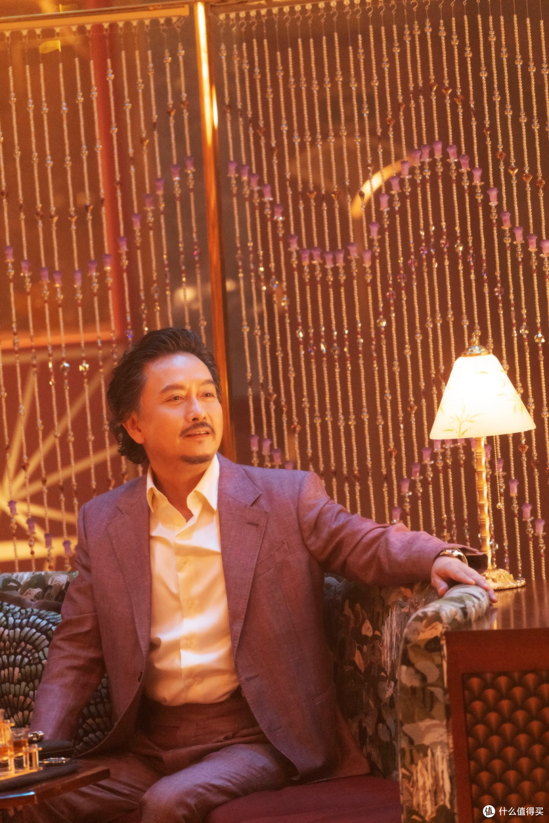 《夜王》:黄子华这次不做法师不做律师,直接“下海”当妈咪了!