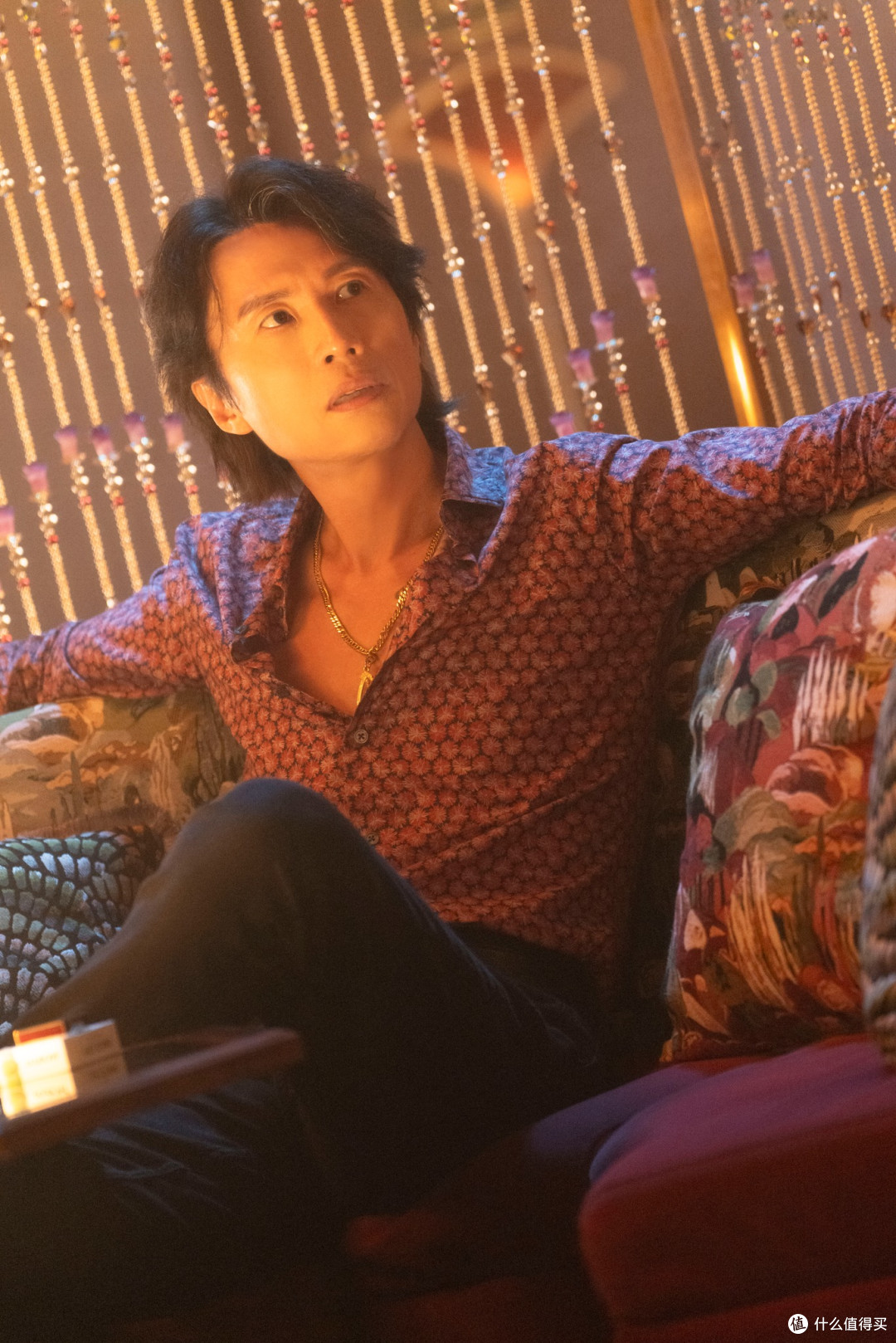 《夜王》:黄子华这次不做法师不做律师,直接“下海”当妈咪了!
