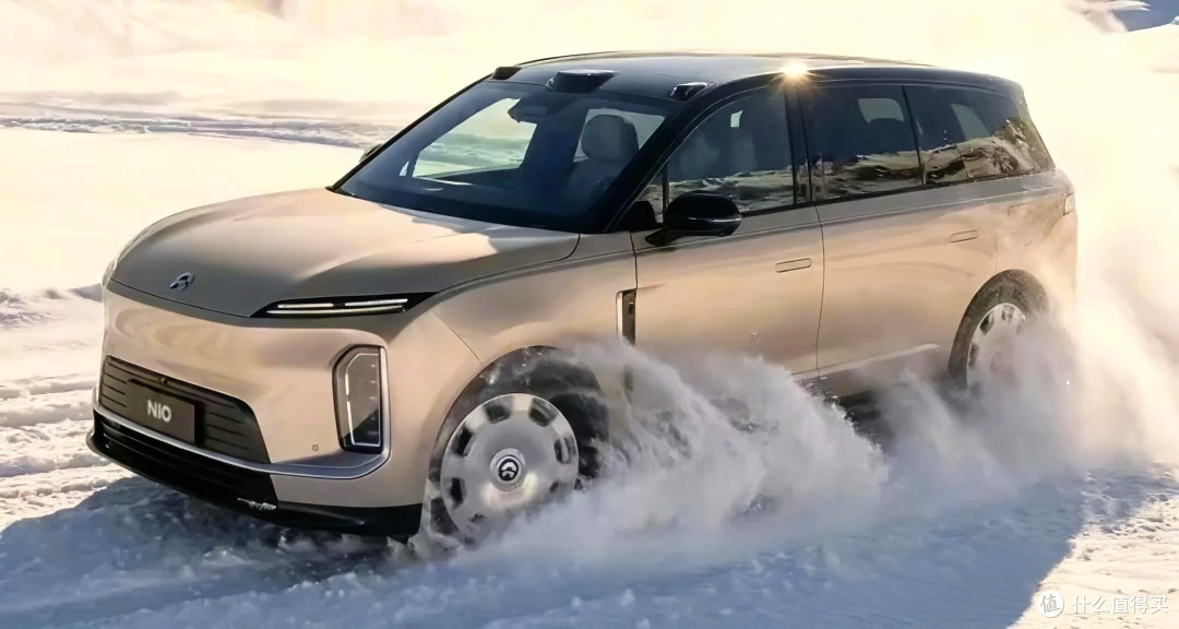 蔚来大型SUV,敢说好开的ES9,天行智能底盘、900v平台加换电