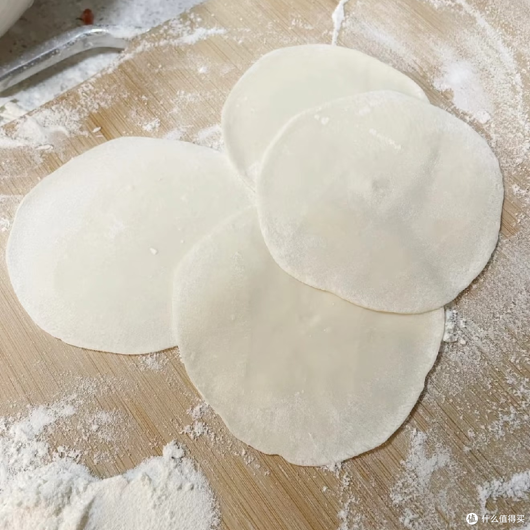 饺子:团圆与快乐的象征