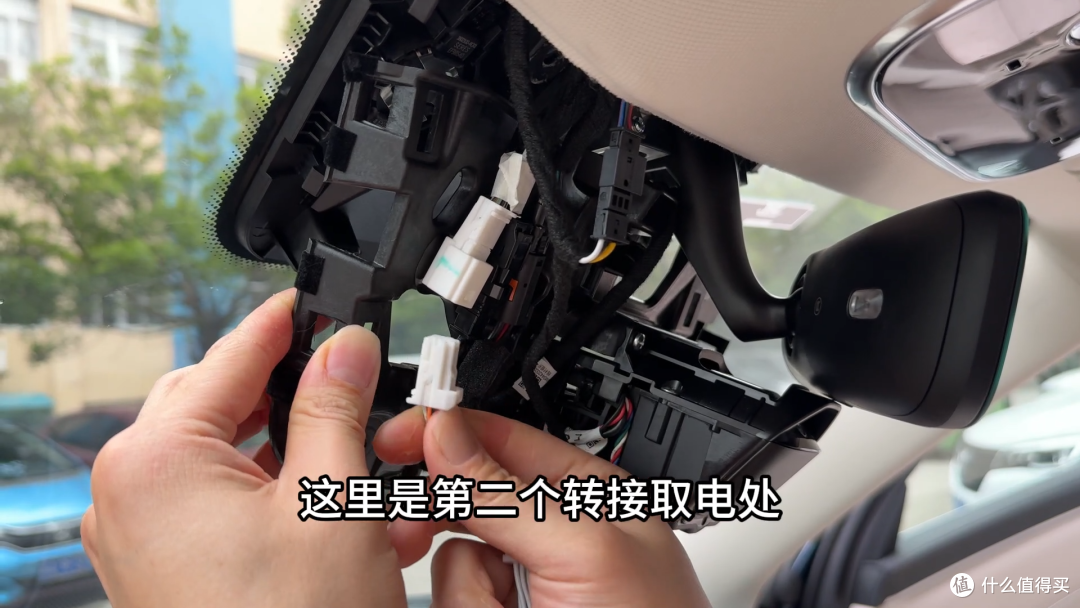 超详细!问界M8专用吸顶电视安装教程!全程手搓贼简单!
