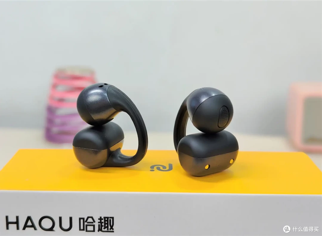 受够了夹头耳机?哈趣Ace1让我体验了什么是“云朵感”+澎湃音质