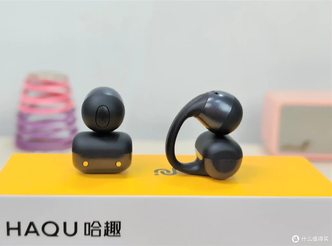 受够了夹头耳机?哈趣Ace1让我体验了什么是“云朵感”+澎湃音质