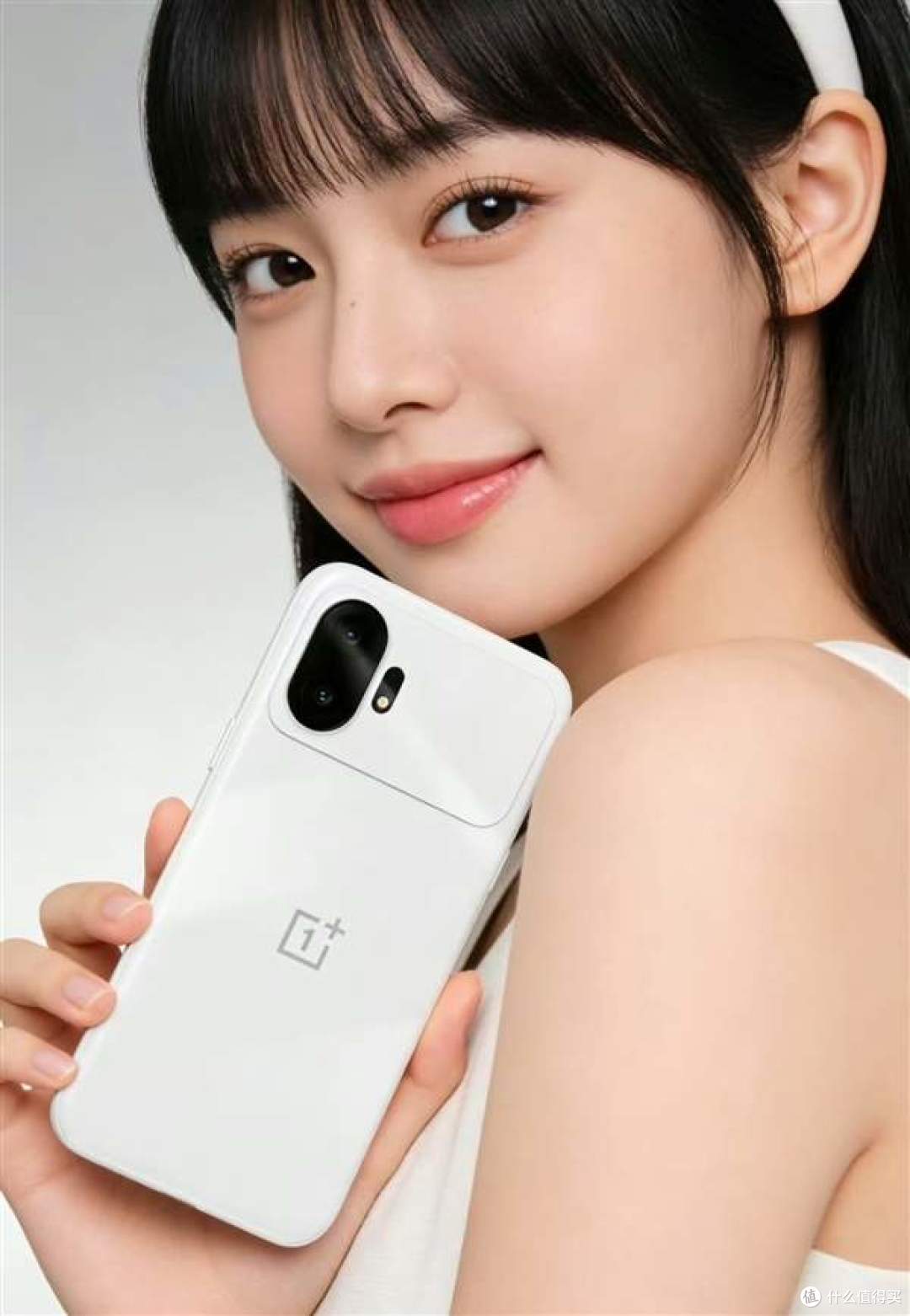 颜值撞脸iPhone 17Pro?一加15T定档曝光,7500mAh大电池才是王炸